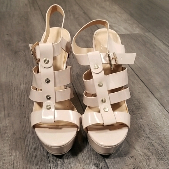 Charlotte Russe Strapy Platform Heels - Picture 3 of 6